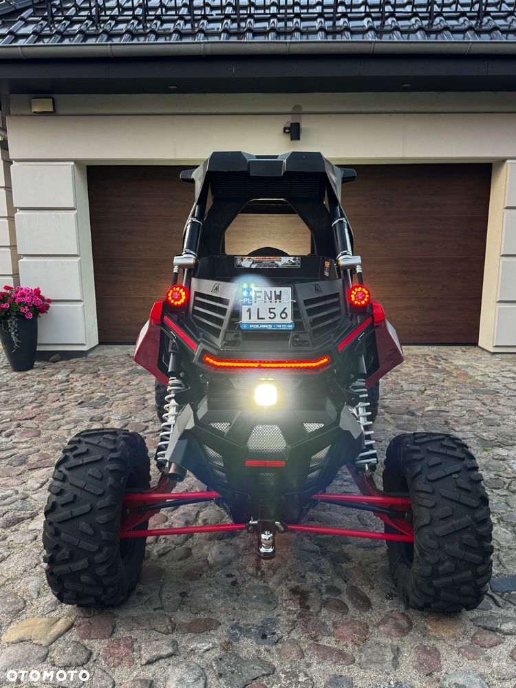 Polaris RZR - 13