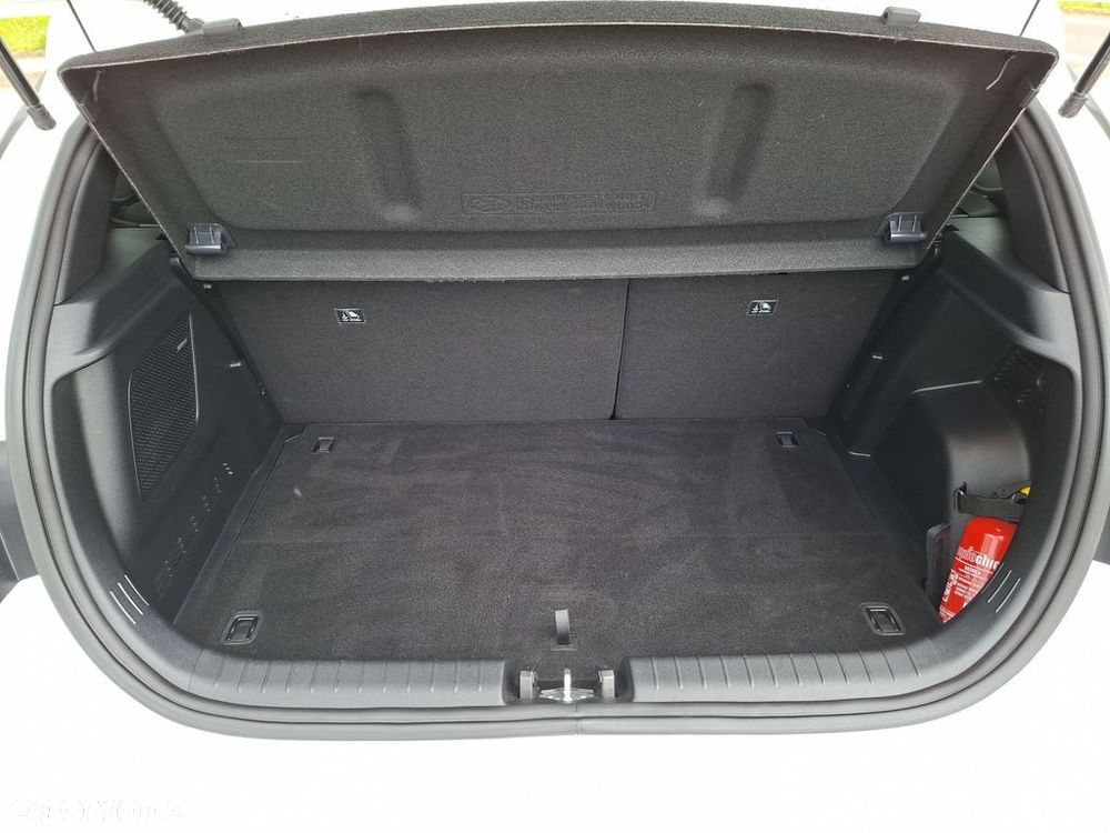 Hyundai i20 - 16