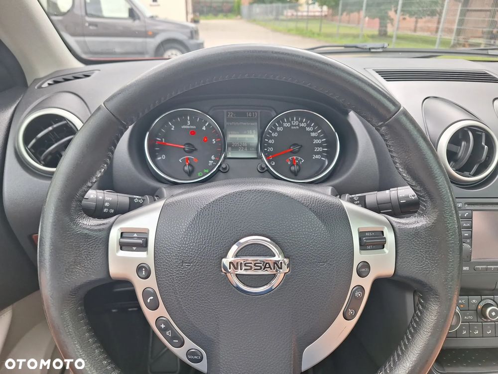 Nissan Qashqai 1.6 dCi DPF tekna - 22