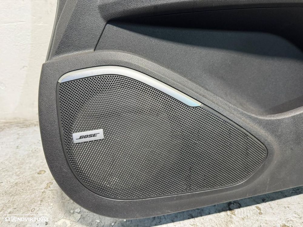 Conjunto de Bancos e Quartelas em Pele RENAULT GRAND SCENIC IV BOSE EDITION - 28