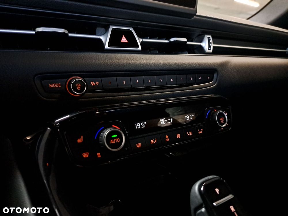 Toyota Supra 3.0 Turbo Executive - 21