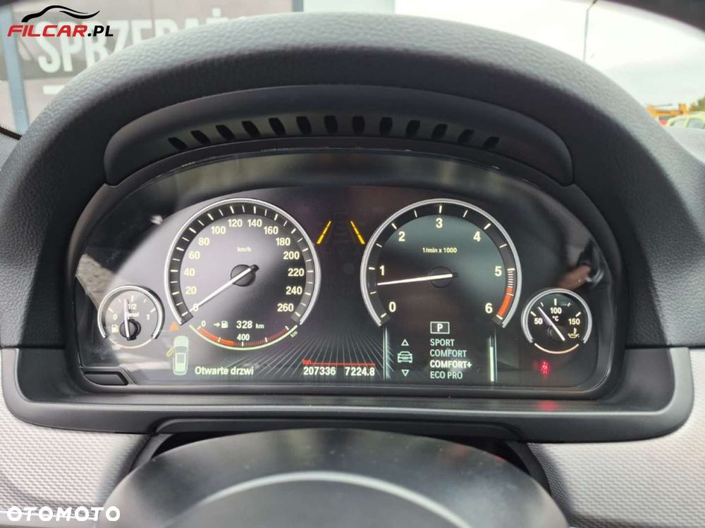 BMW Seria 5 - 36