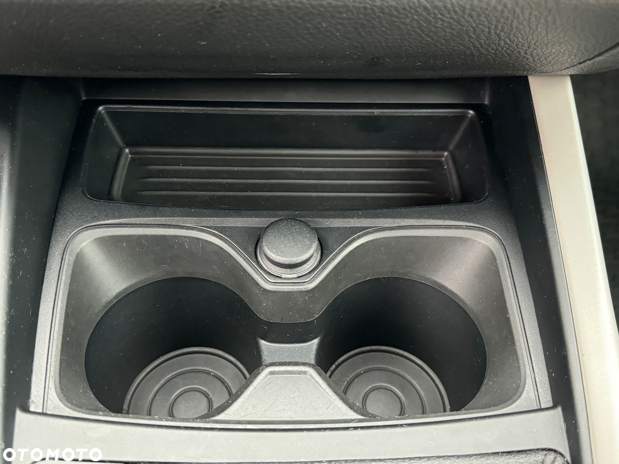 BMW Seria 2 218d Coupe - 26