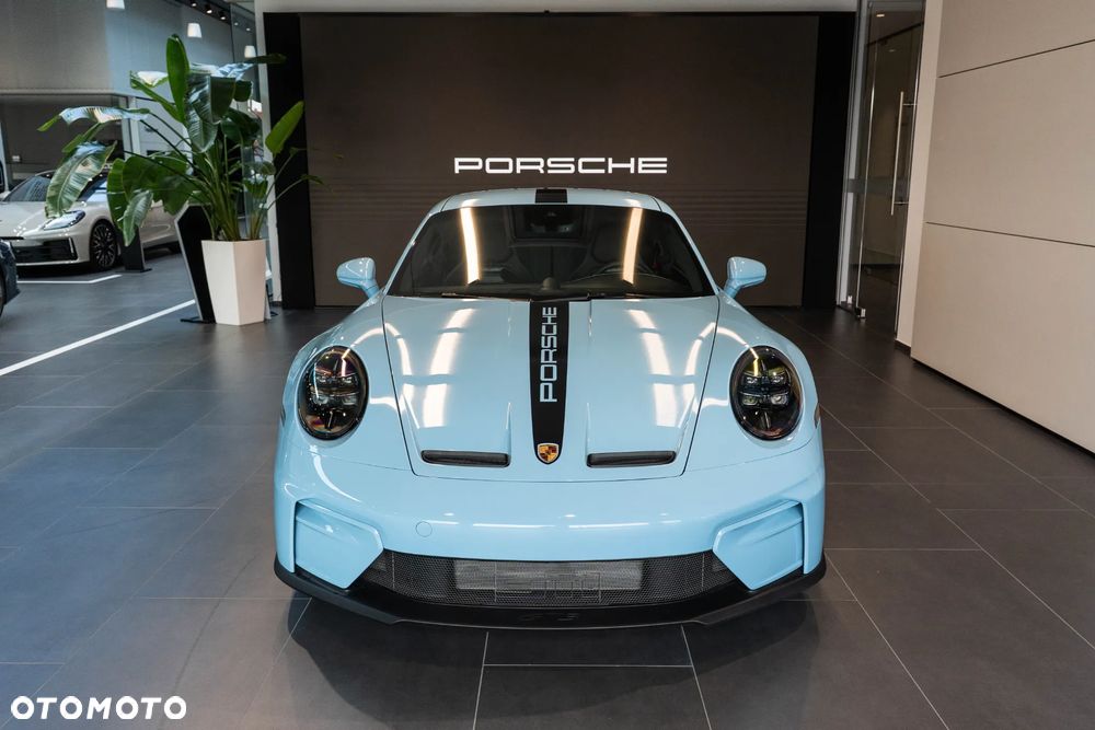 Porsche 911 GT3 Touring PDK - 6
