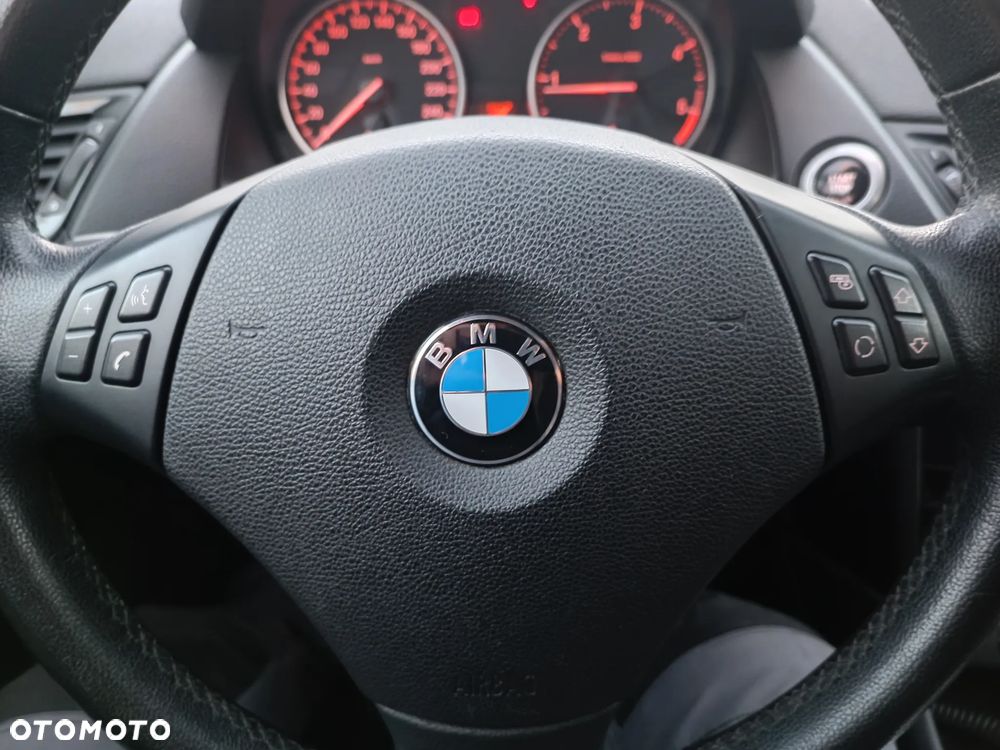 BMW X1 xDrive18d xLine - 18