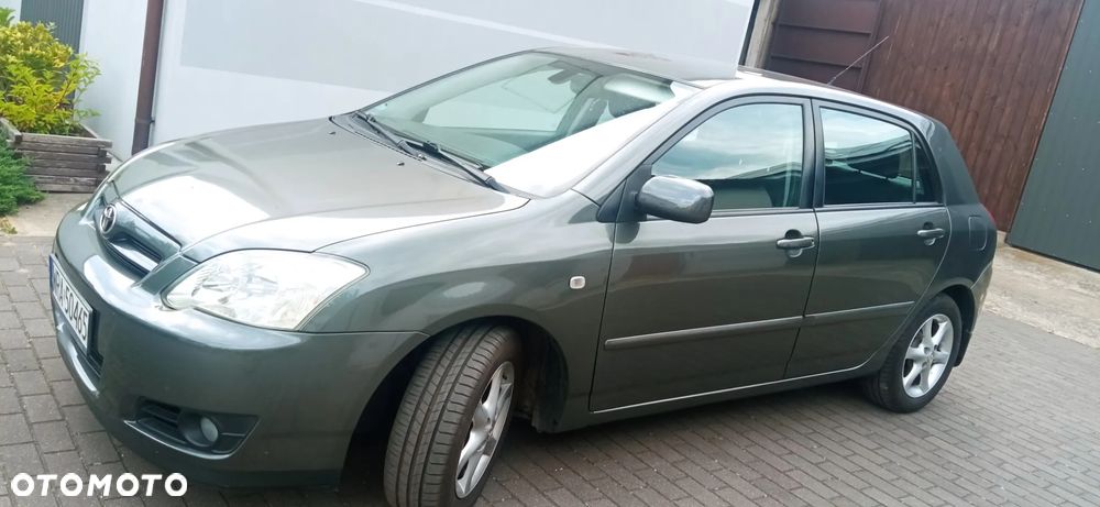 Toyota Corolla - 19
