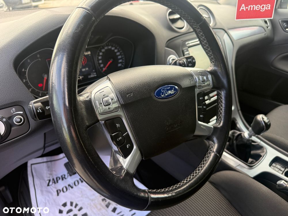 Ford Mondeo 2.0 TDCi Titanium - 13