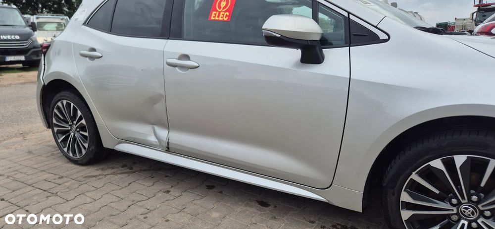 Toyota Corolla 1.8 Hybrid Comfort - 6