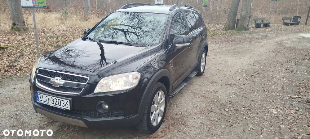 Chevrolet Captiva 2.0 4WD 7 Sitzer Automatik LT - 9