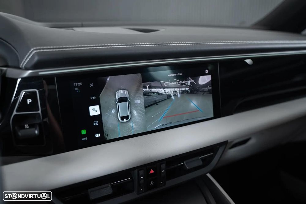 Porsche Macan Electric - 31