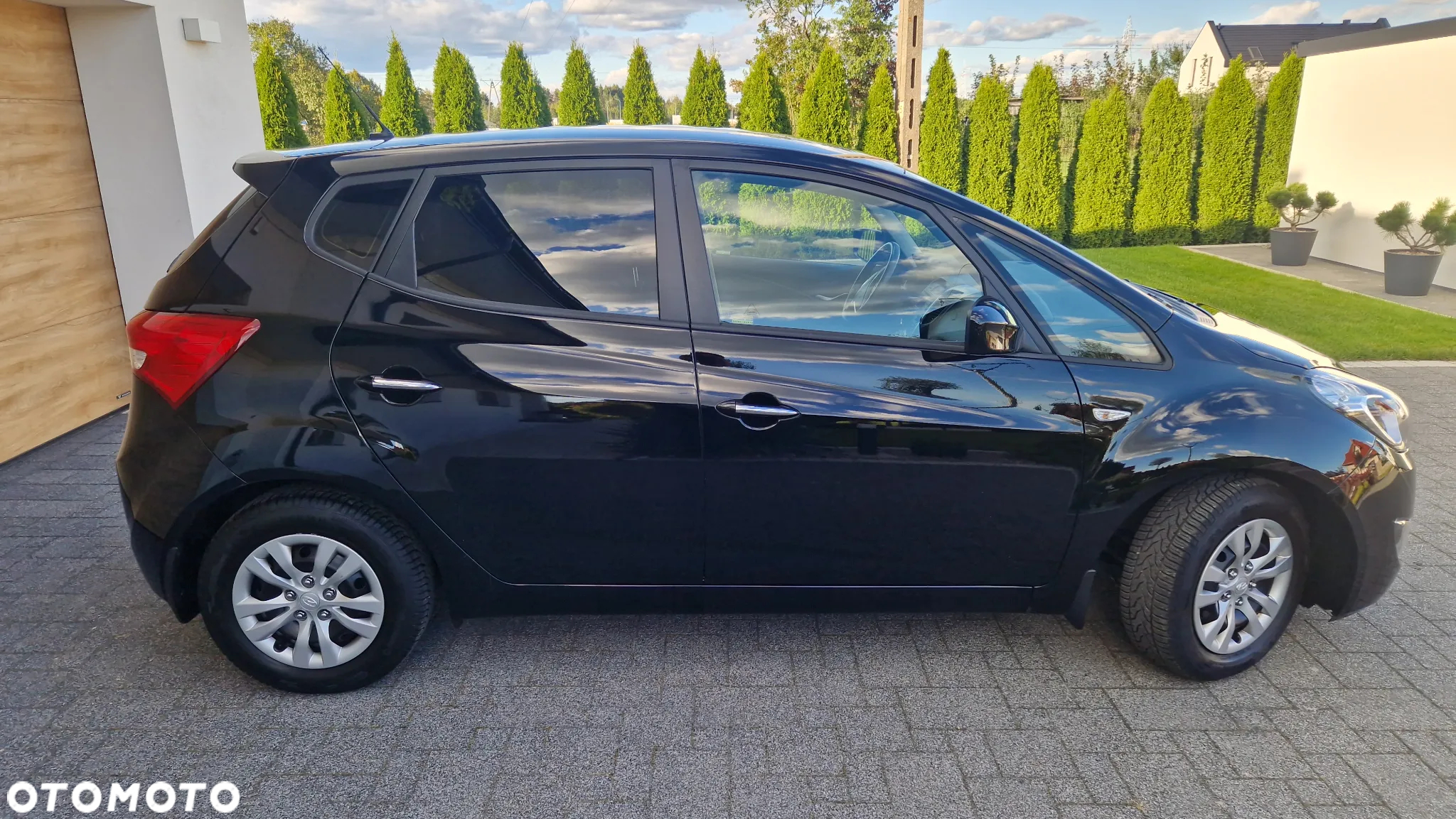 Hyundai ix20 1.4 blue Passion - 24
