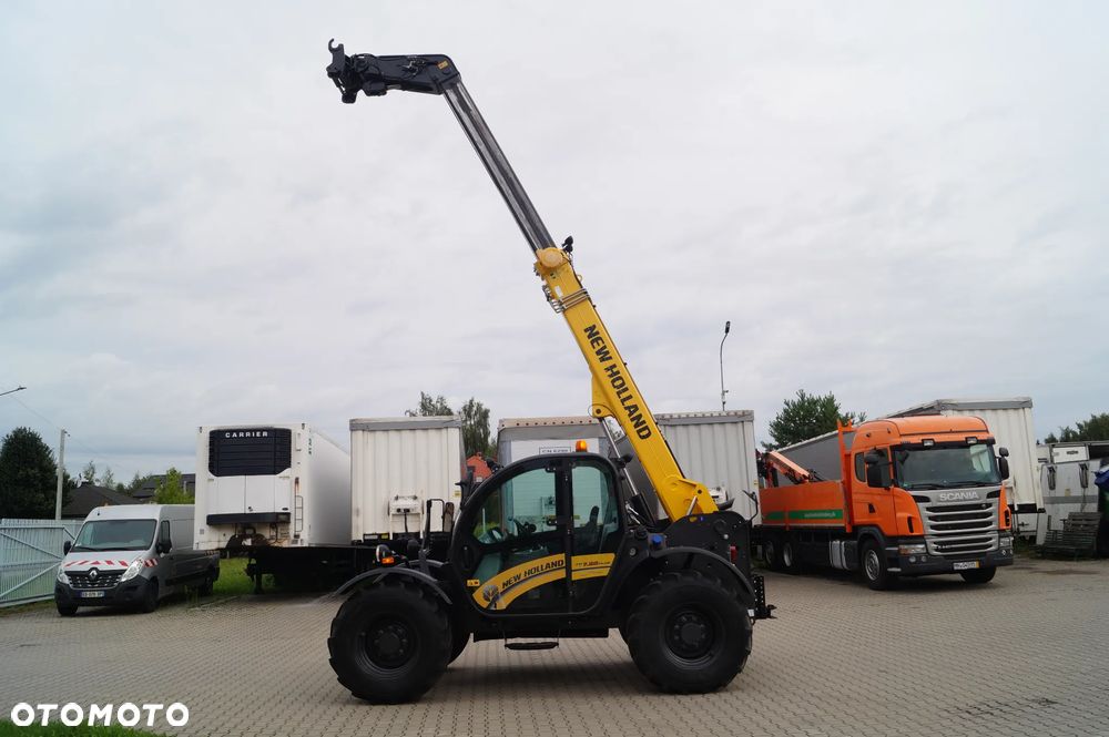 New Holland TH 7.32 Plus ładowarka teleskopowa - 13