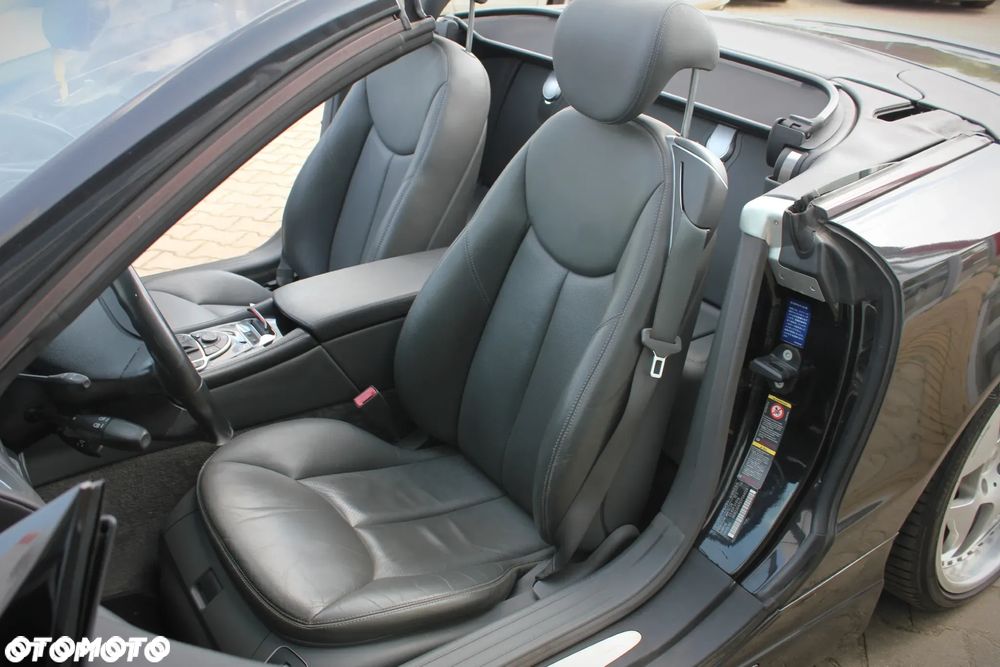 Mercedes-Benz SL 500 - 16