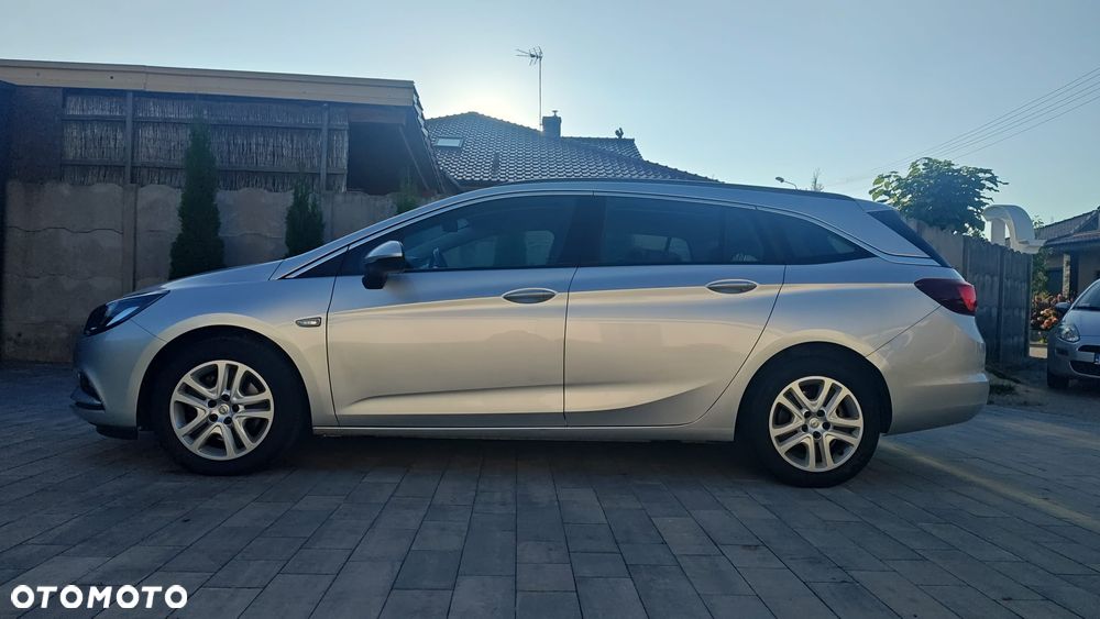 Opel Astra 1.6 CDTI Sport - 7