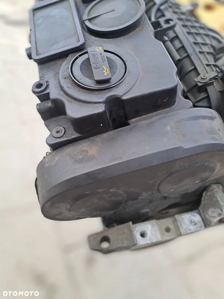 Volkswagen Passat B6 2.0 TDi 170KM silnik bez osprzętu kod BMR CBBB - 2