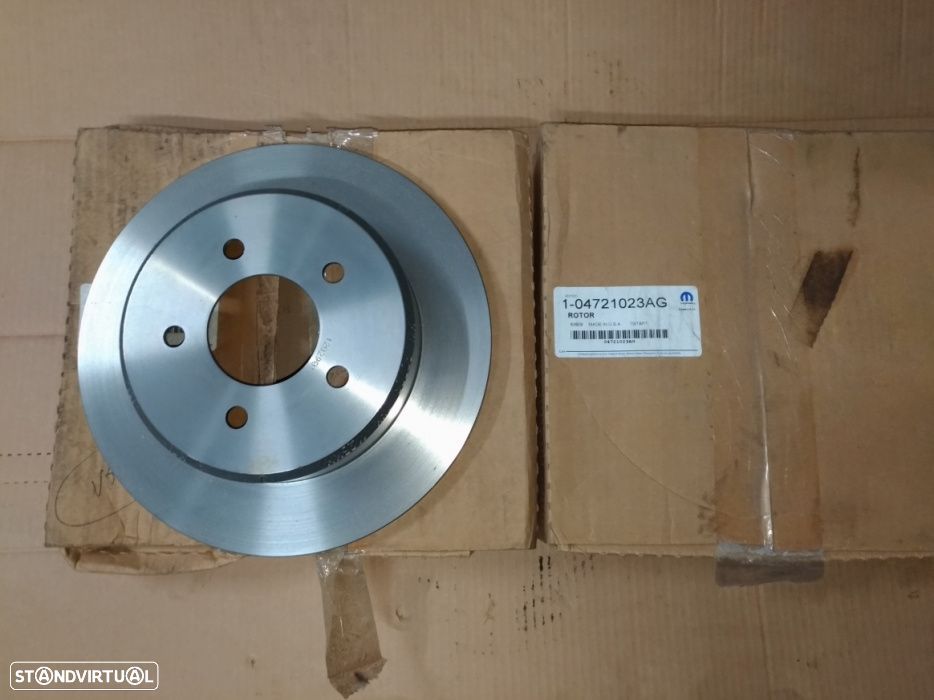 Chrysler Voyager 2.5 , 2.8 Crd Discos de travão traseiros novos - 2