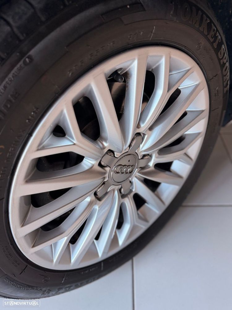 Audi A3 Sportback 1.6 TDI Design S tronic - 6