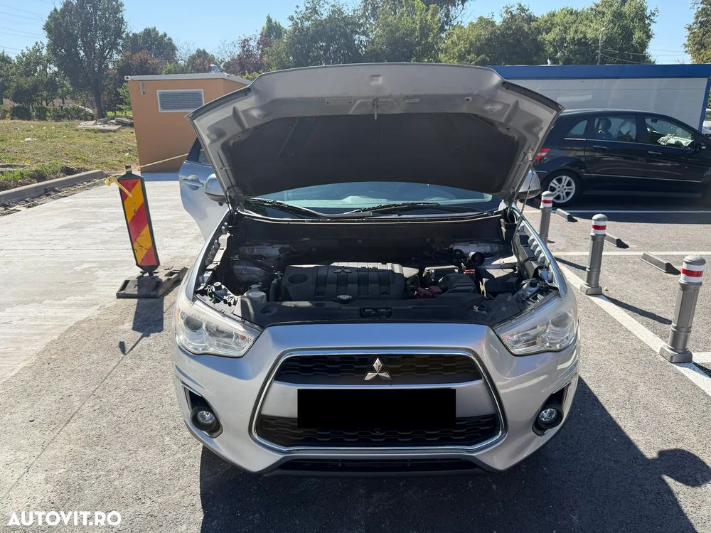 Mitsubishi ASX - 9