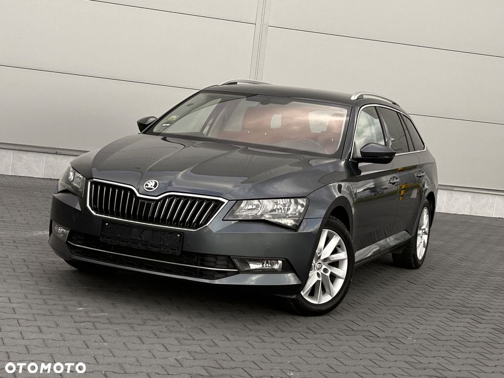 Skoda Superb 2.0 TDI DSG Premium Edition - 12