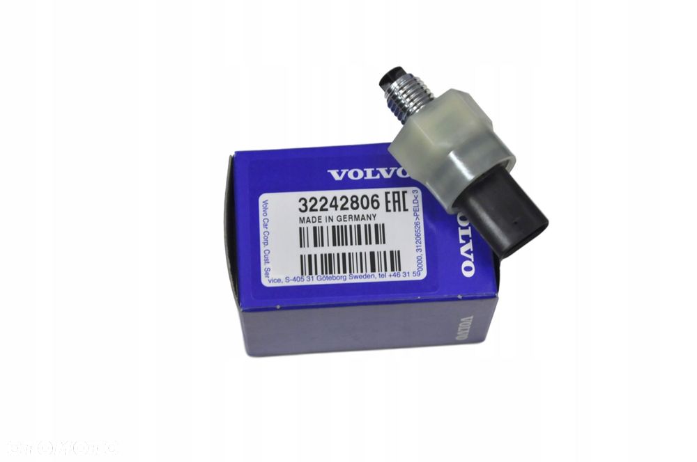 VOLVO S60 V60 XC60 czujnik ciśnienia oleju 2,4D OE - 1