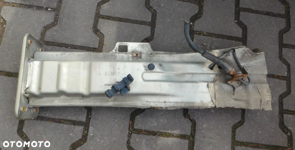 podłużnica prawa przód strefa zgniotu OPEL CORSA D