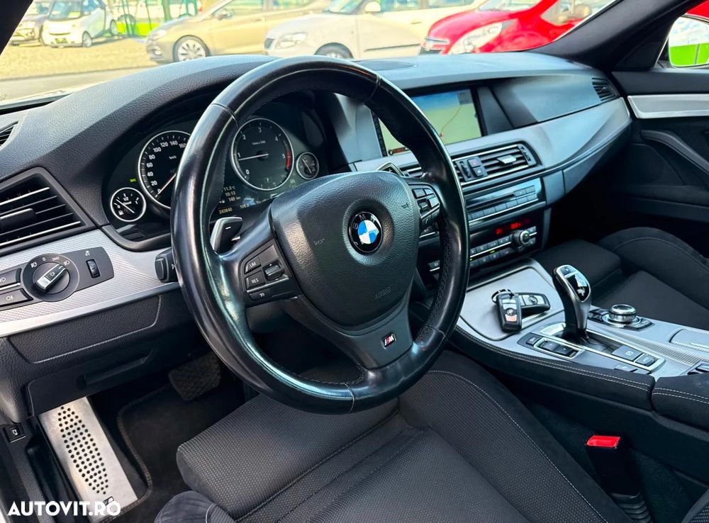 BMW Seria 5 520d Touring Sport-Aut. - 17