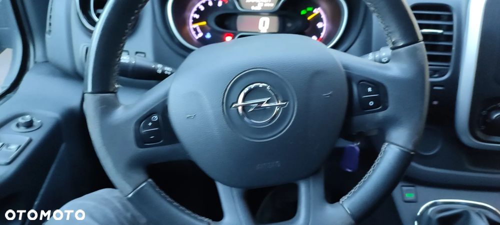 Opel Vivaro L1H1 2.7t Edition Tour - 31