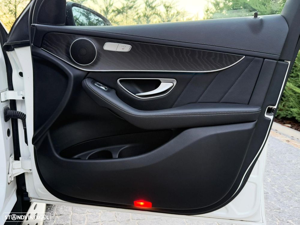 Mercedes-Benz GLC 220 d 4Matic 9G-TRONIC AMG Line - 19