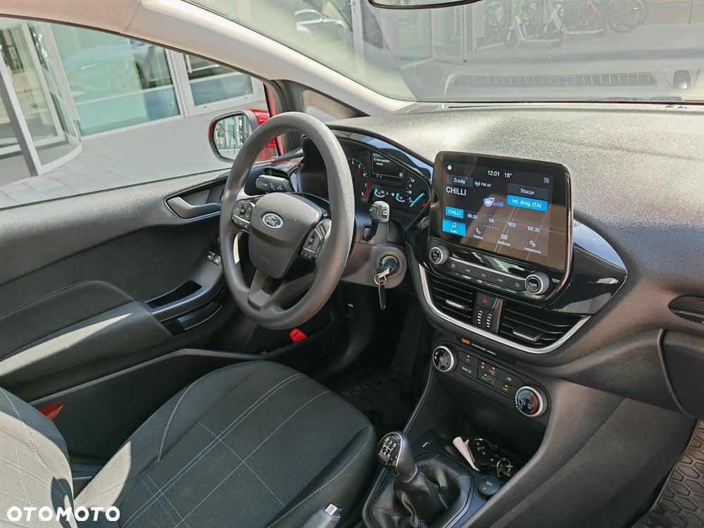 Ford Fiesta 1.1 Connected - 16