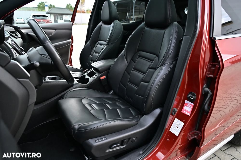 Nissan Qashqai 1.7 dCi TEKNA+ - 14