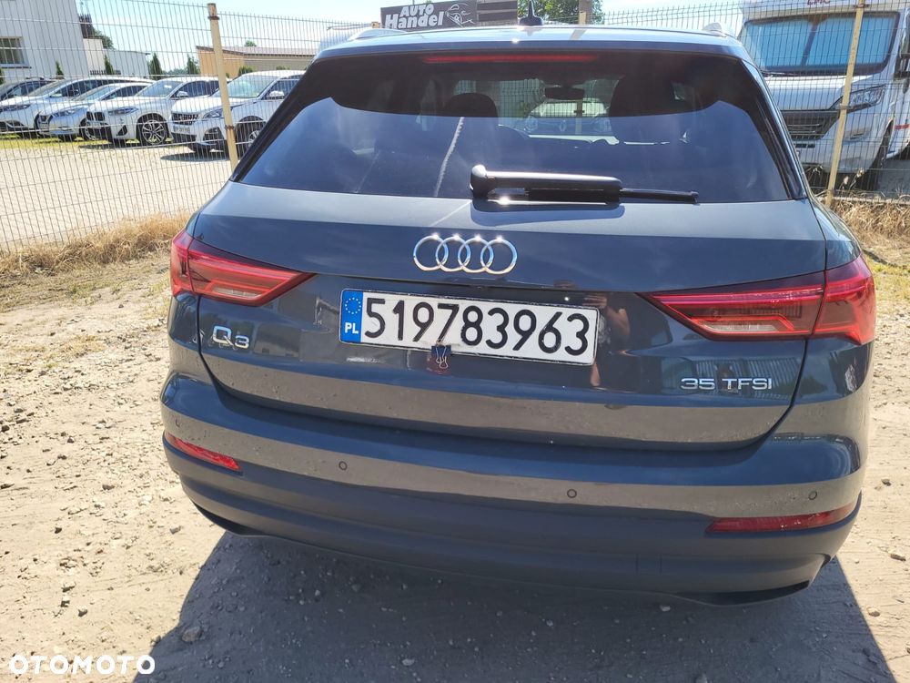 Audi Q3 - 22