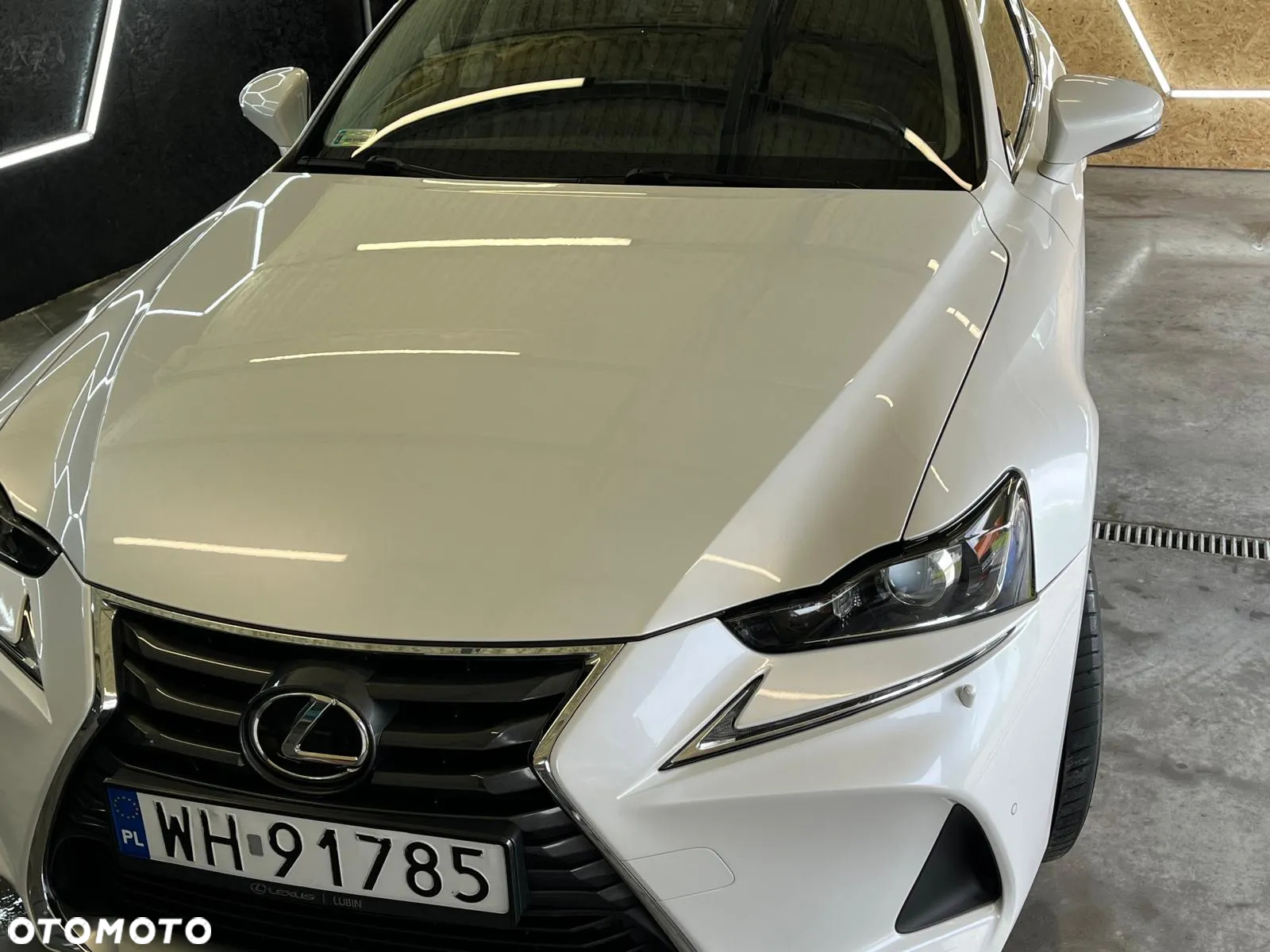 Lexus IS 200t / 300 Elegance - 8
