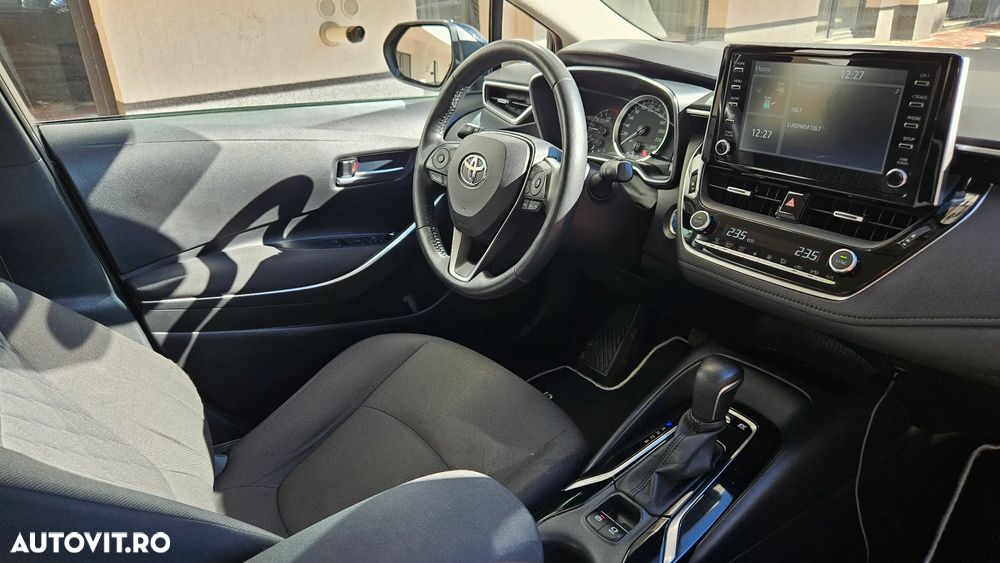 Toyota Corolla 1.8 Hybrid Comfort - 11