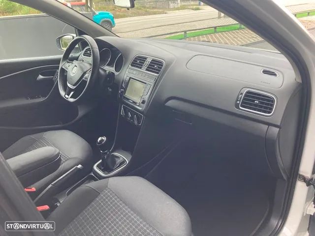 VW Polo 1.4 TDI Blue Motion Lounge - 27