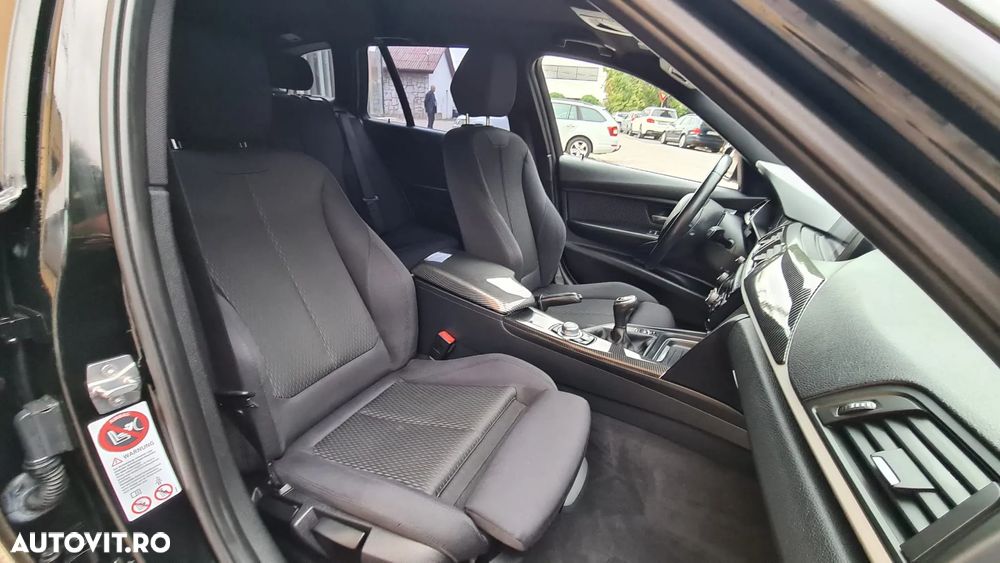 BMW Seria 3 318d Sport Line - 10