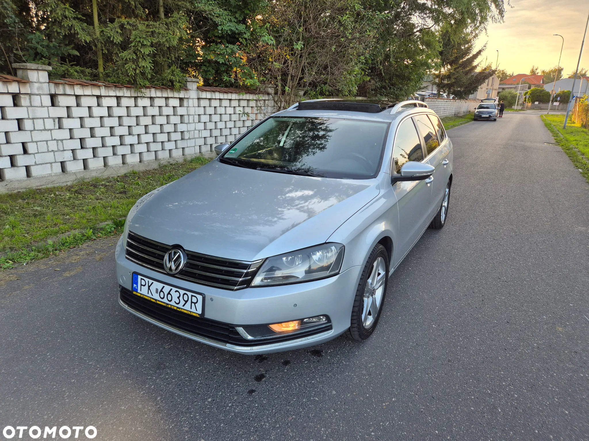 Volkswagen Passat 2.0 TDI Highline - 9