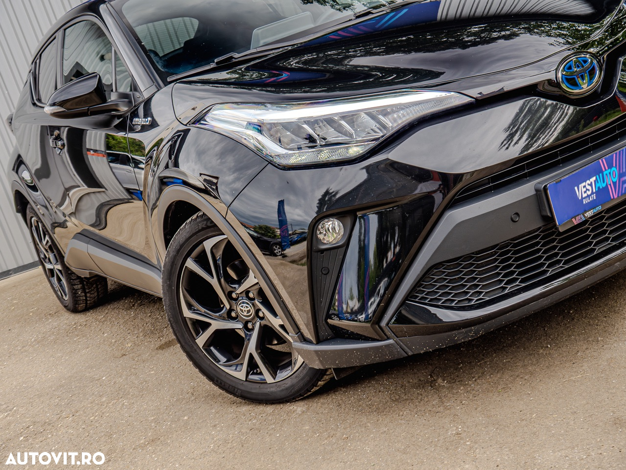 Toyota C-HR 1.8 Hybrid Business Edition - 13
