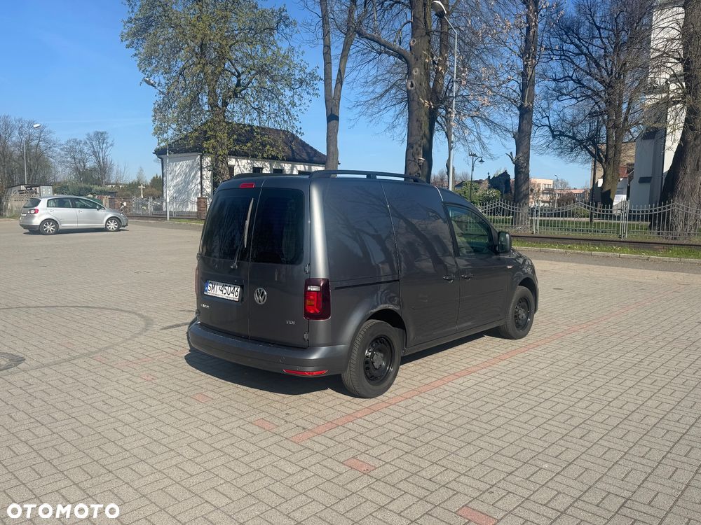 Volkswagen Caddy - 4