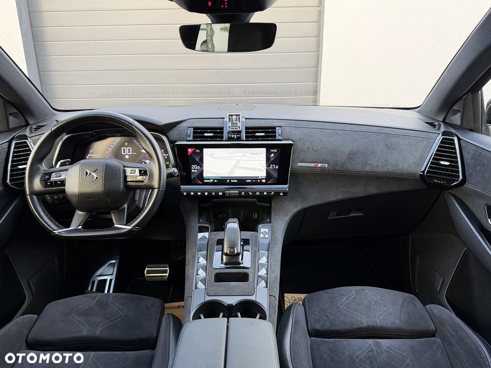 DS Automobiles DS 7 Crossback 1.6 PureTech Performance Line + - 37