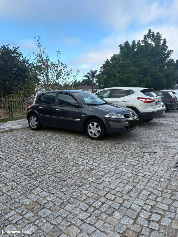 Renault Mégane 1.4 Confort Dynamique - 3