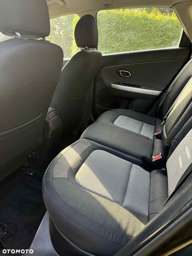 Kia Ceed - 9