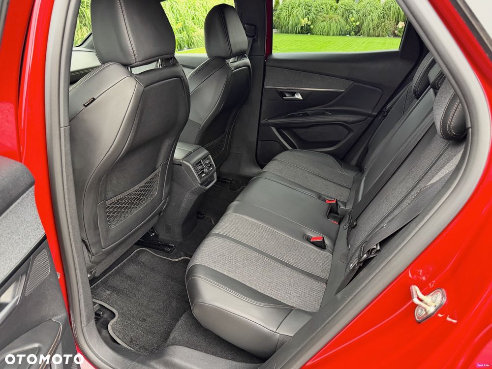 Peugeot 3008 PureTech 130 Stop & Start GPF Allure Business-Paket - 33