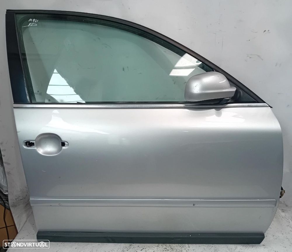Porta frente direita VOLKSWAGEN Passat Variant (3B6) - 1