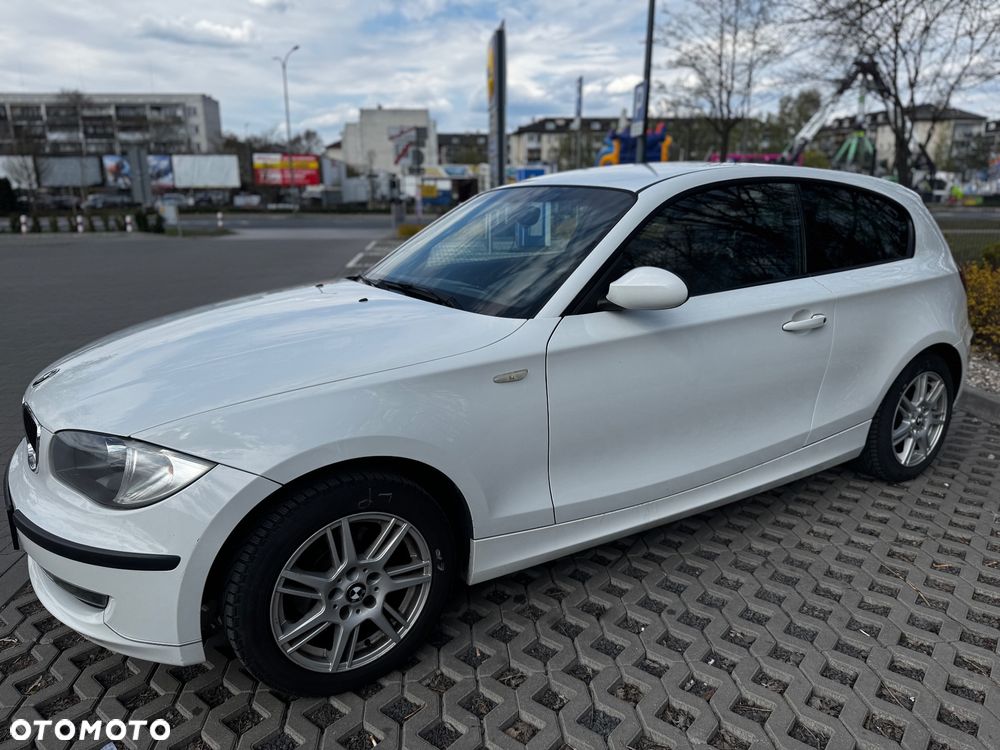 BMW Seria 1 116i - 6
