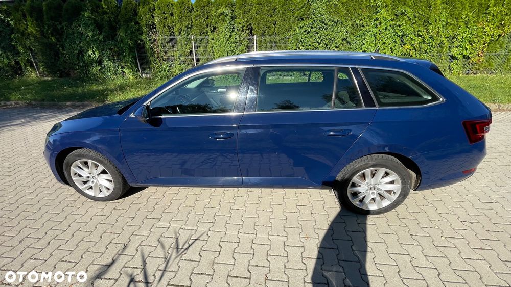 Skoda Superb 2.0 TDI 4x4 Style DSG - 2