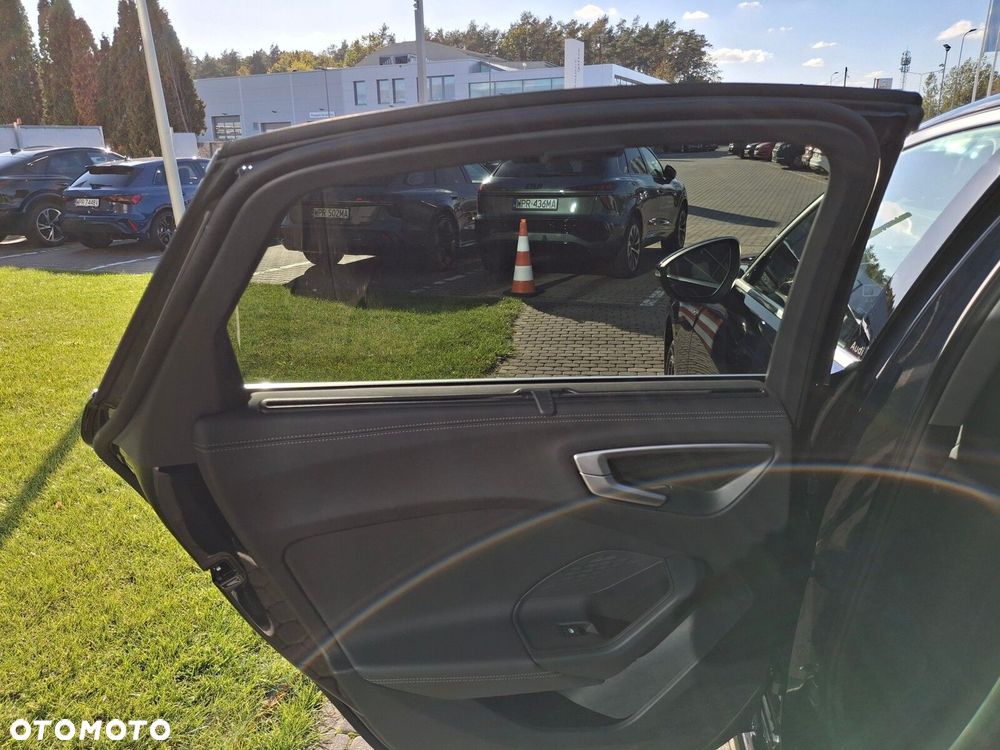 Audi A5 Limousine - 24