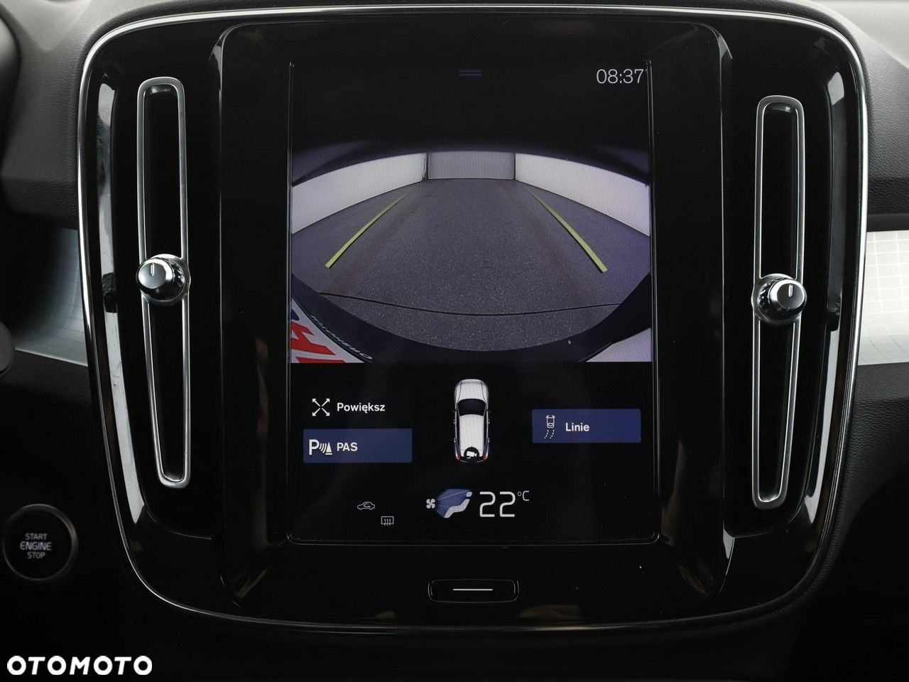 Volvo XC 40 D3 AWD Momentum - 28