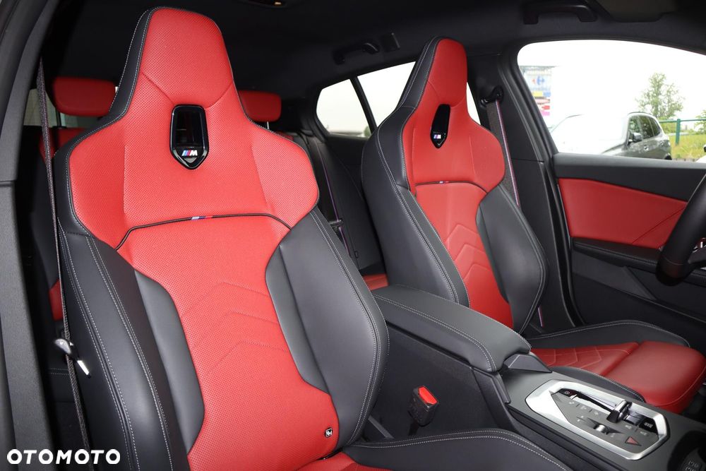 BMW Seria 1 - 13