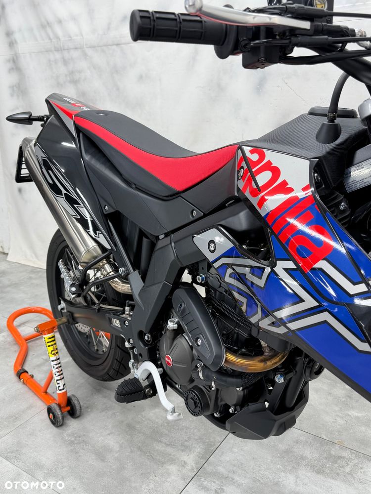 Aprilia SX - 18
