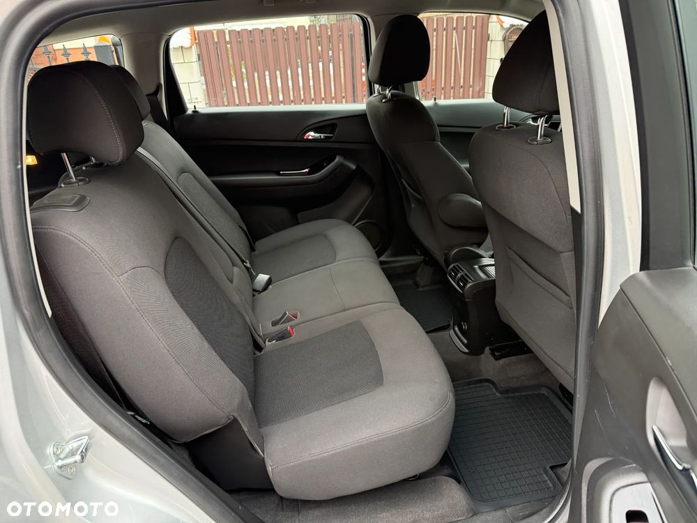 Chevrolet Orlando 2.0 LT - 21